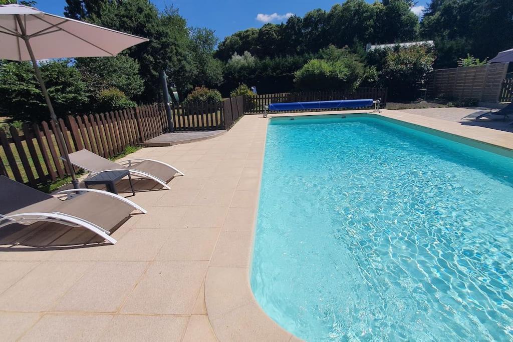 Studio Nid Cosy Avec Piscine Bonnemain Exterior foto